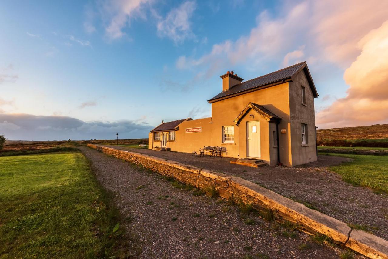 Cashelnagor Railway Station Villa Gortahork Exteriör bild