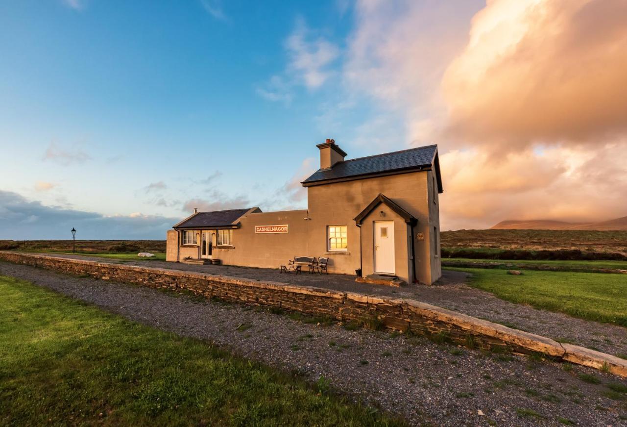 Cashelnagor Railway Station Villa Gortahork Exteriör bild